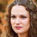 Christine (25-35)