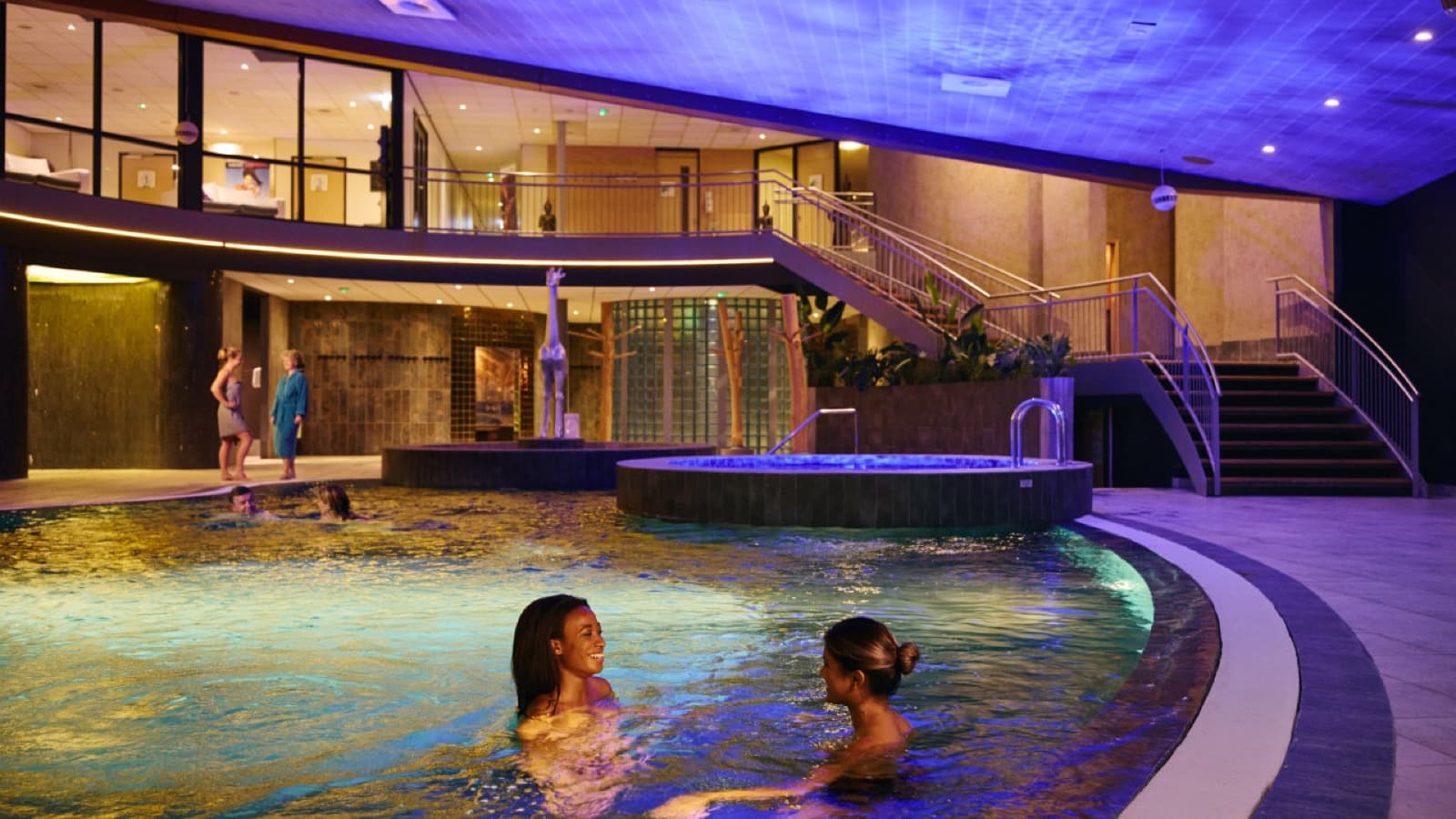 Wellnessdag bij SpaWeesp met Hotel en Ontbijt foto 1
