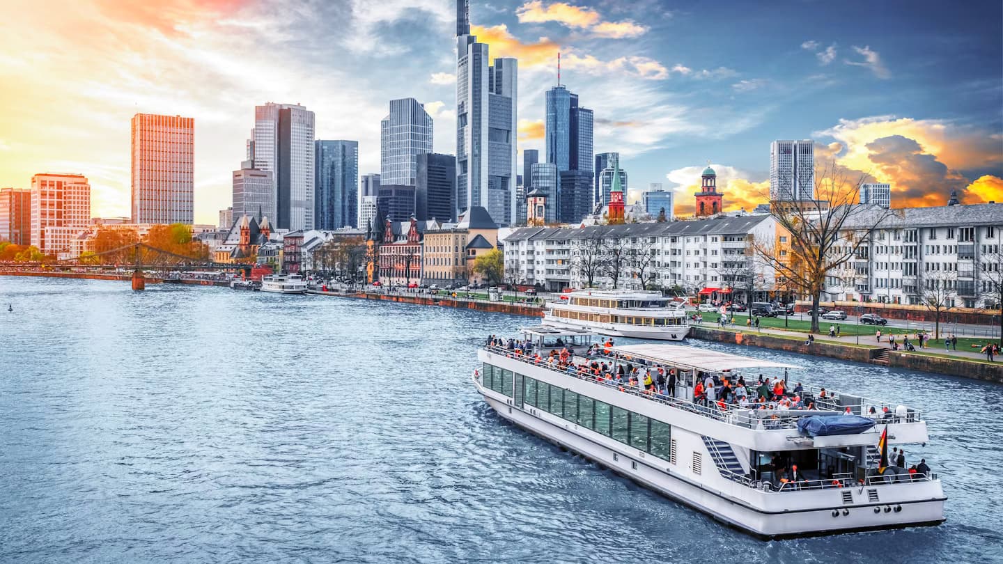 Stedentrip Voucher - Frankfurt, Lille of Brussel foto 1