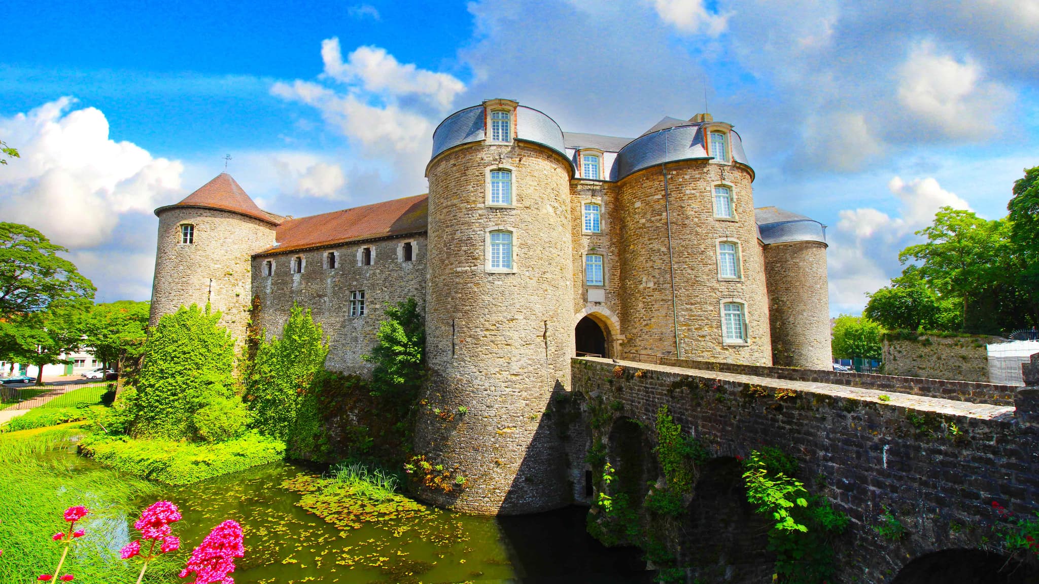 Boulogne-sur-Mer inclusief Nausicaá Aquarium Ticket foto 1